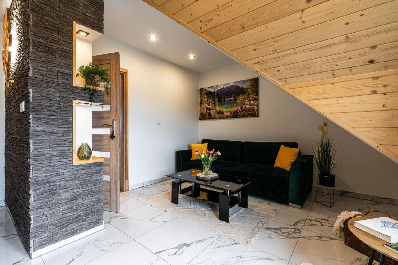 Widokowy Apartament - Pokoje Goscinne Banska Wyzna Buitenkant foto