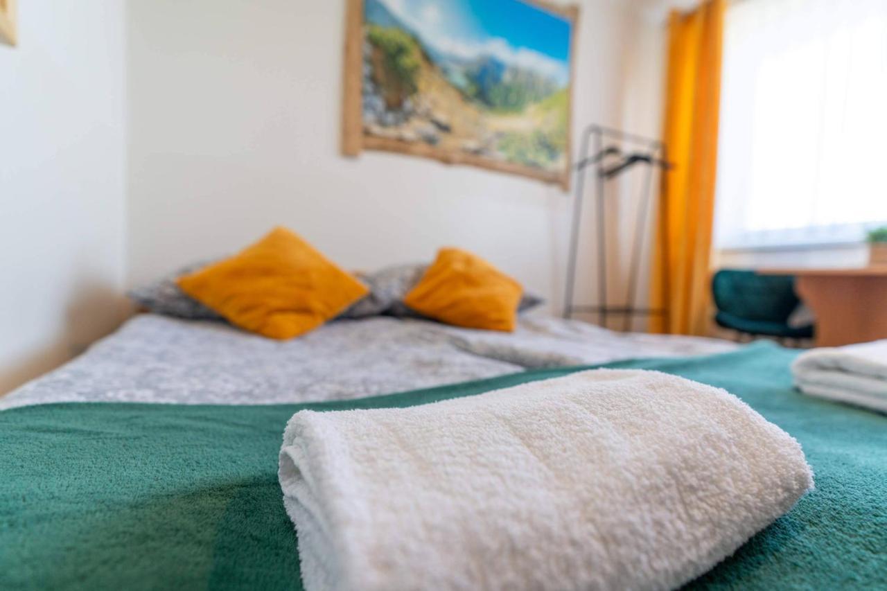 Widokowy Apartament - Pokoje Goscinne Banska Wyzna Buitenkant foto