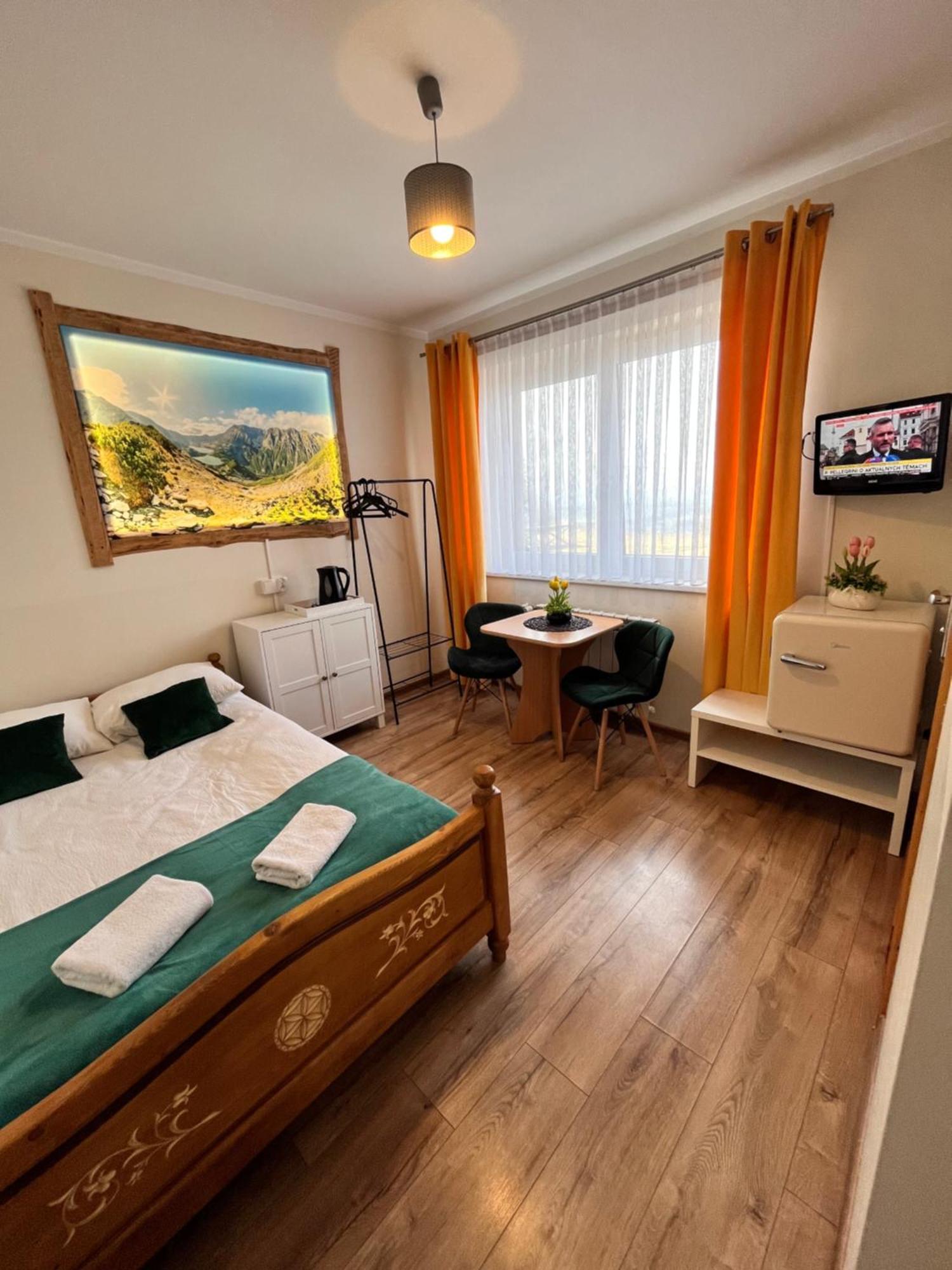 Widokowy Apartament - Pokoje Goscinne Banska Wyzna Buitenkant foto