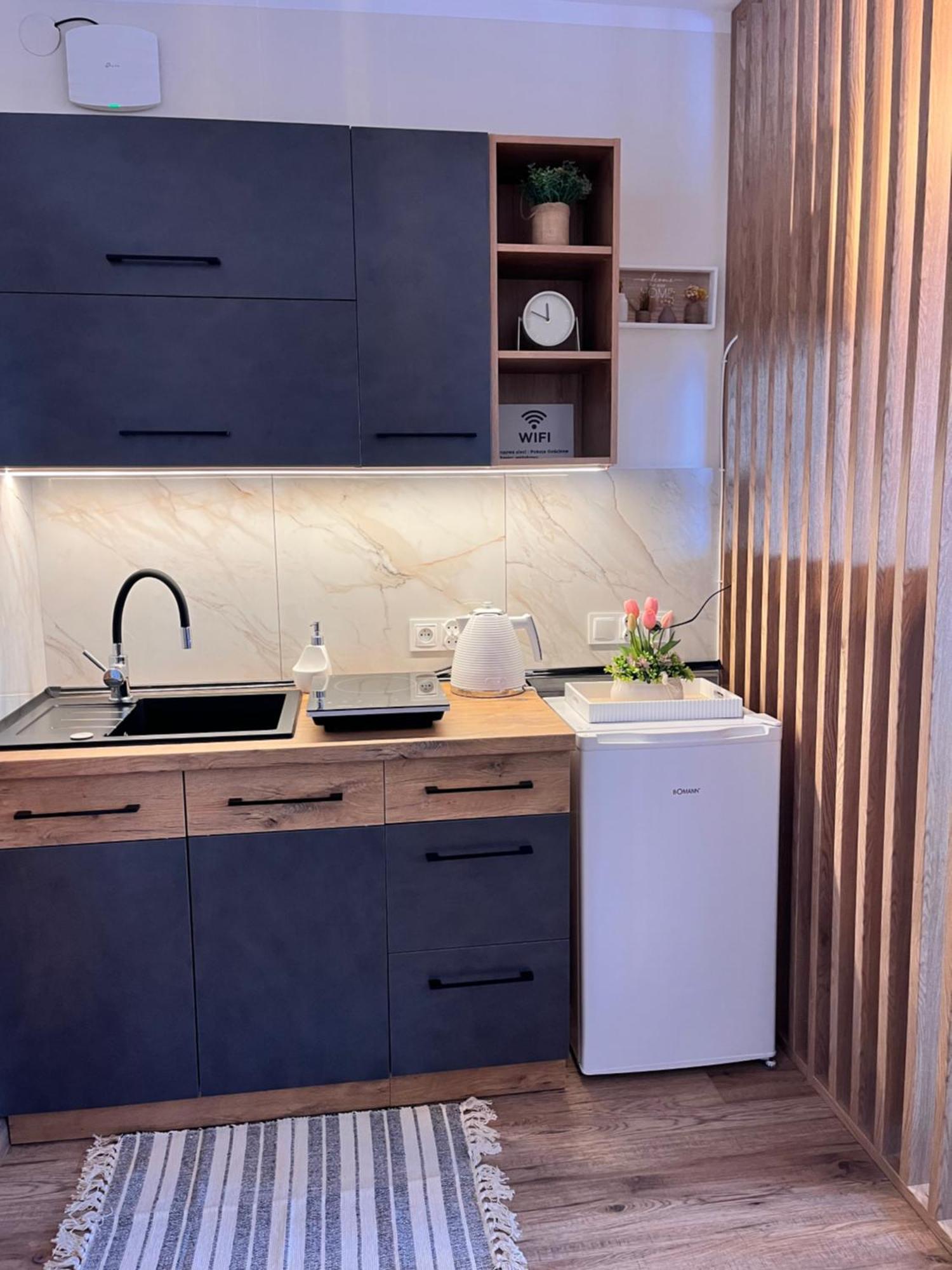 Widokowy Apartament - Pokoje Goscinne Banska Wyzna Buitenkant foto