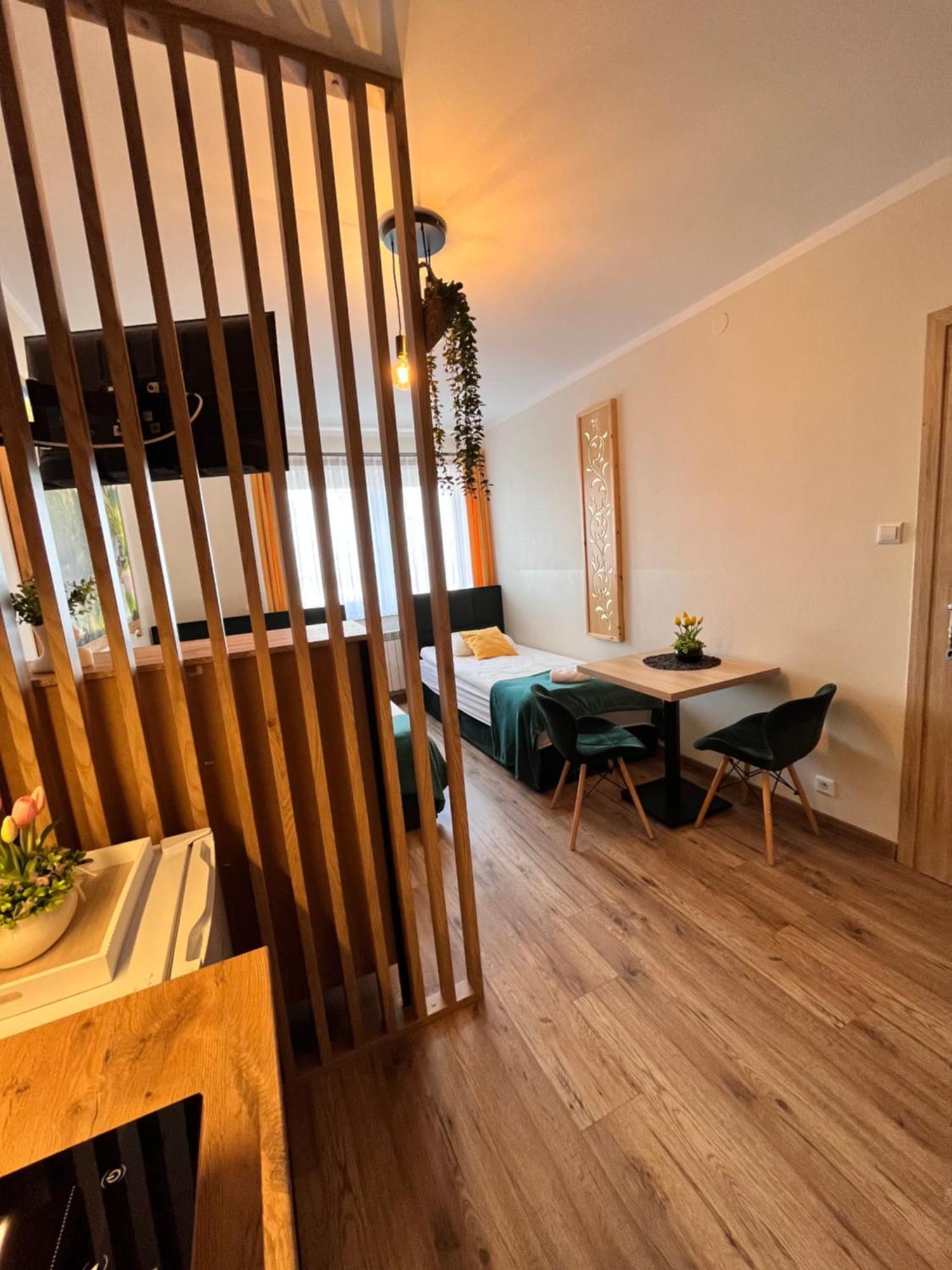 Widokowy Apartament - Pokoje Goscinne Banska Wyzna Buitenkant foto